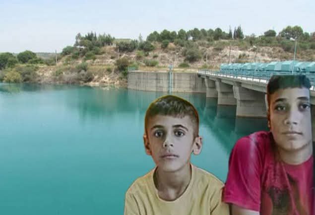 Berdan Baraj Gölü’nde serinlemek için suya girdi