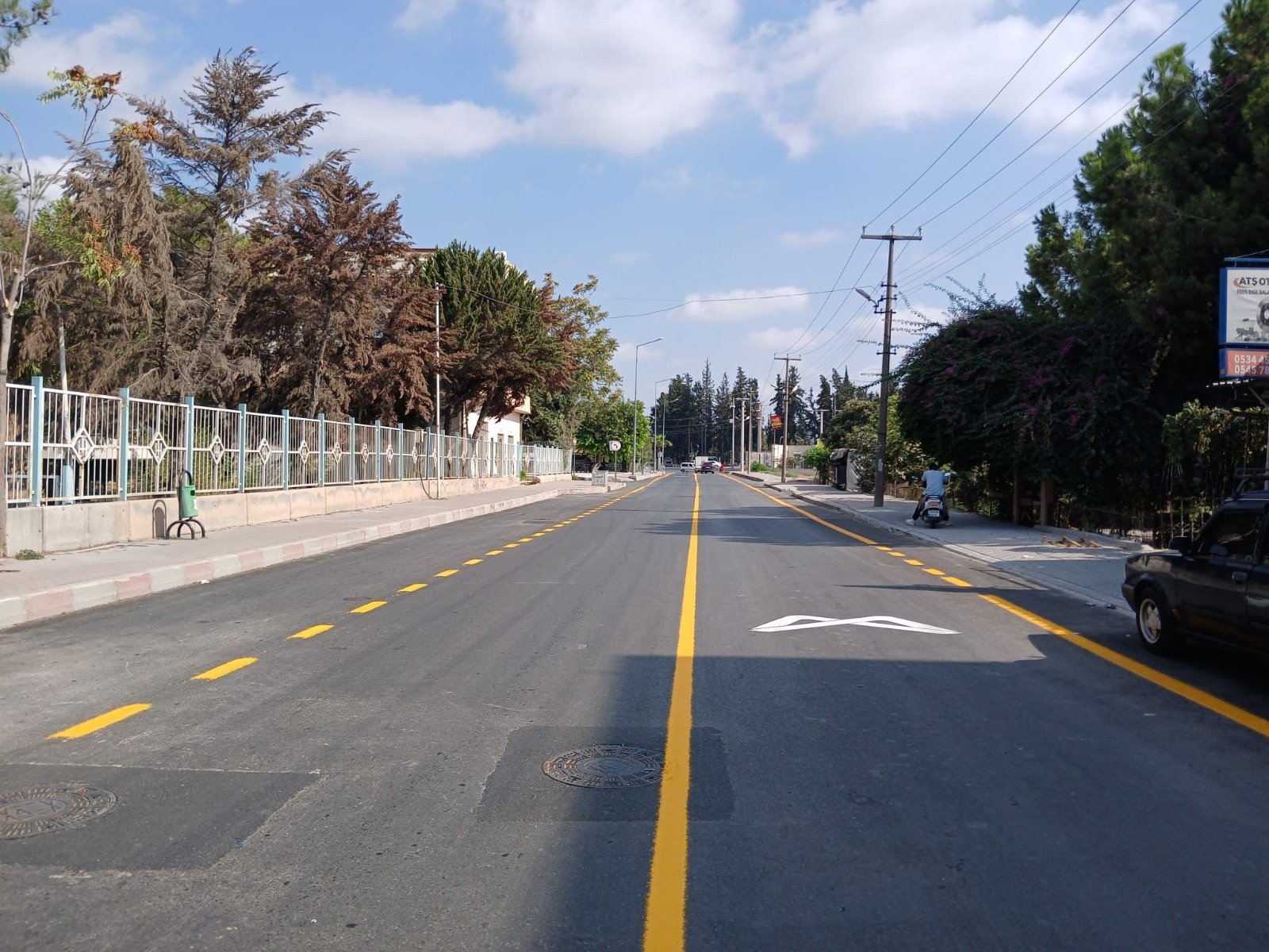 BÜYÜKŞEHİR BELEDİYESİ TARSUS’TA DONUKTAŞ CADDESİ’Nİ YEPYENİ GÖRÜNÜME KAVUŞTURDU