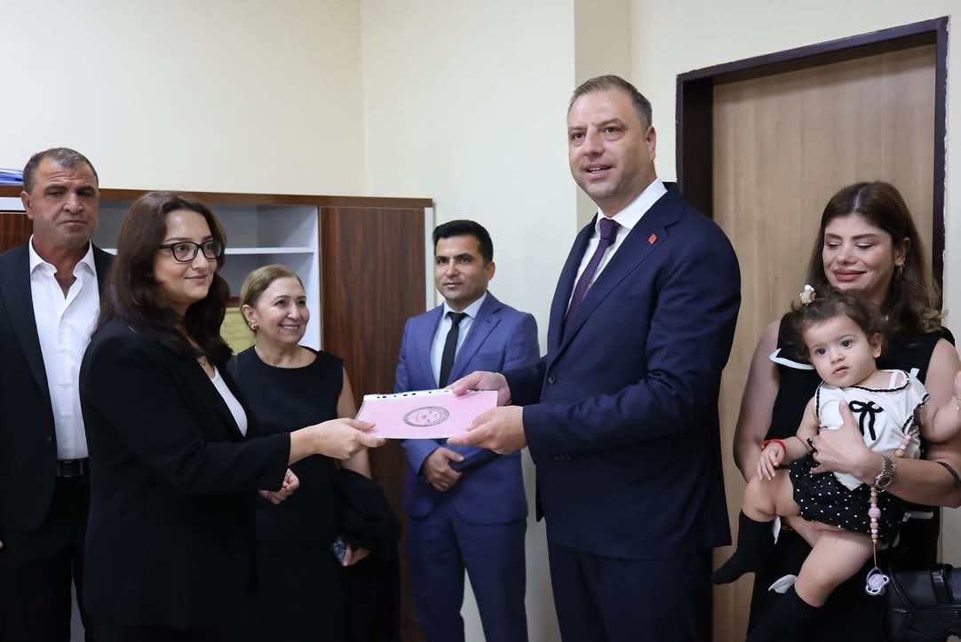 CHP TARSUS İLÇE YENİ BAŞKAN VE YÖNETİMİ MAZBATALARINI ALDI