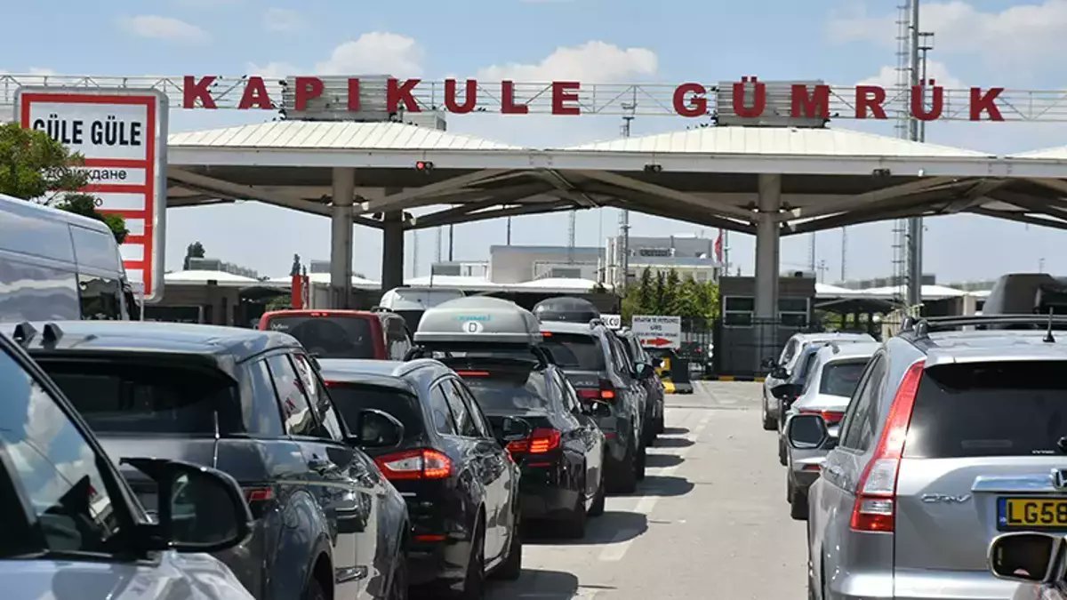 YABANCI PLAKALI ARAÇLAR CEZASIZ ÜLKEDEN ÇIKAMAYACAK