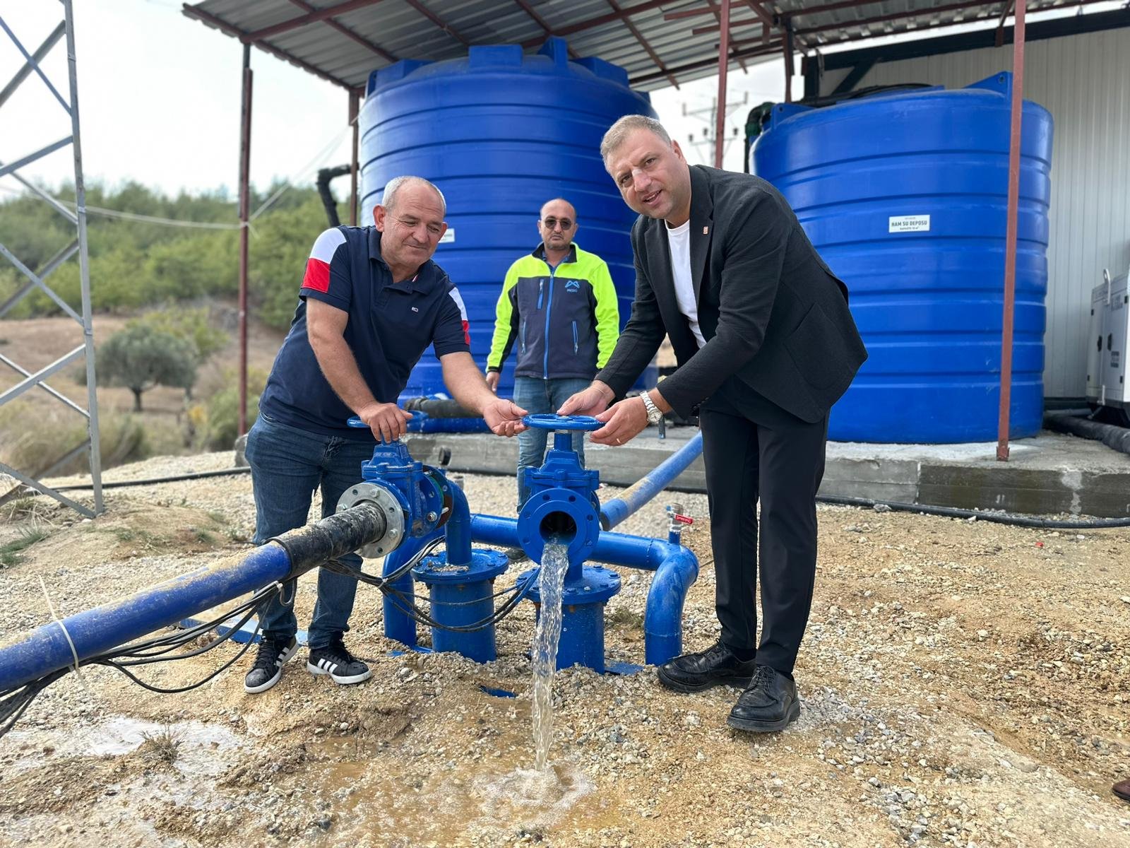 TARSUS CHP İLÇE BAŞKANI YUSUF TIBIK DUYURDU: KUMDERE’NİN YILLARDIR SÜREN SU SORUNU ÇÖZÜLDÜ