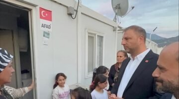Tarsus CHP’den depremzedelere ziyaret