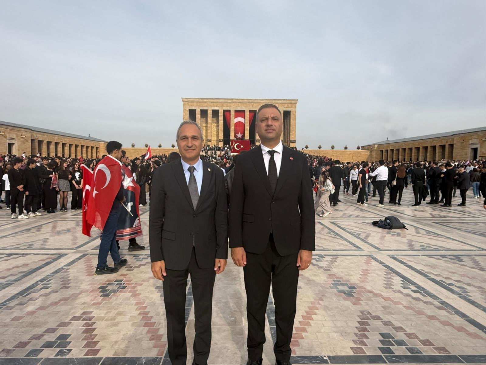 Tarsus’tan Ankara’ya Duygu Dolu Ziyaret: Köy Çocukları Atamızın Huzurunda