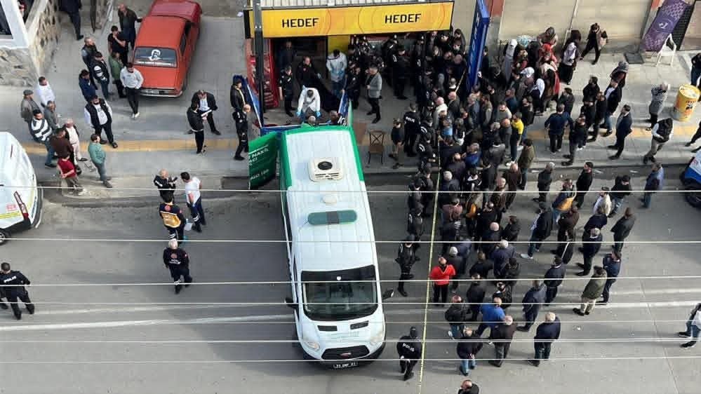 3 kişiyi öldüren şüpheli bacağından vurularak yakalandı