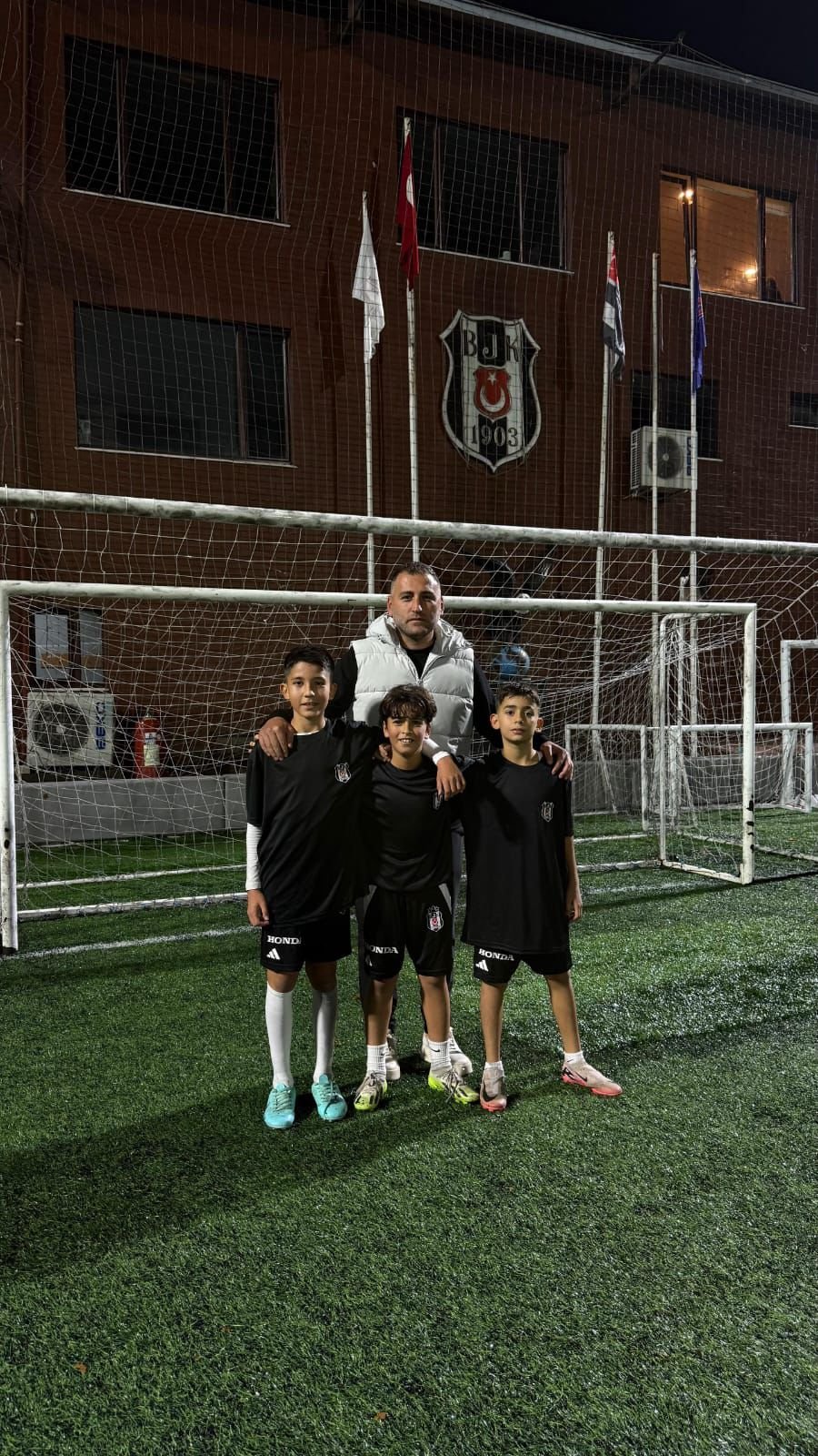 Tarsus’ta 3 genç yetenek Beşiktaş seçmelerinde