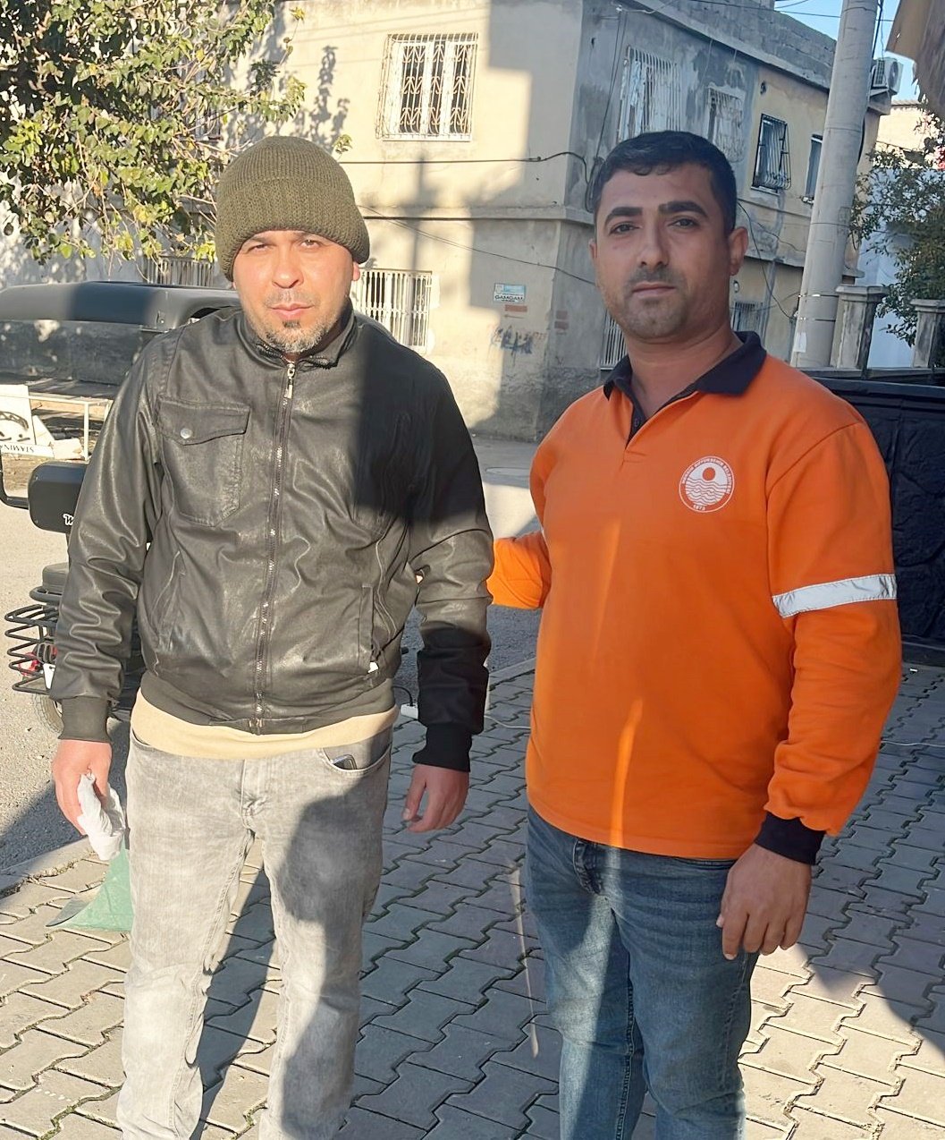 MERSİN BÜYÜKŞEHİR PERSONELİNDEN ÖRNEK DAVRANIŞ