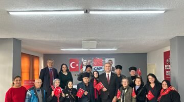 Tarsus Kuvayi Milliye Mücahitler Derneği’nden CHP’ye Ziyaret