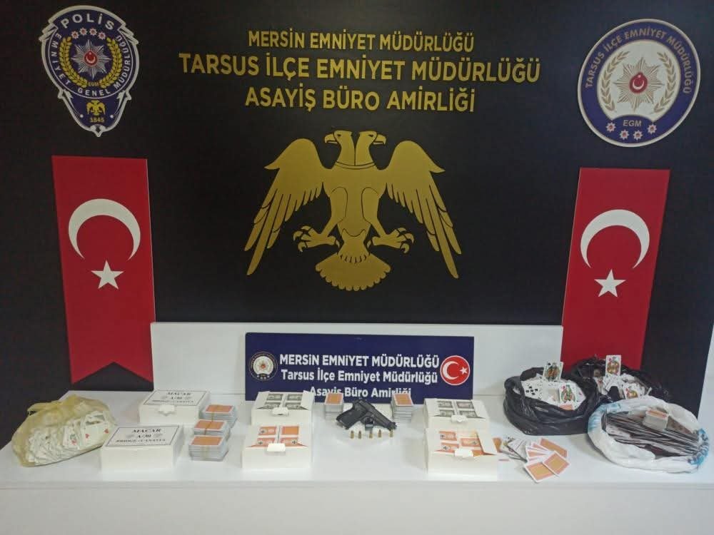 Tarsus’ta kahvehane ve derneklere kumar operasyonu