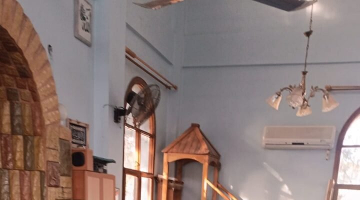 RAMAZAN AYI ÖNCESİNDE BÜYÜKŞEHİR EKİPLERİNDEN TARSUS’TA İBADETHANE TEMİZLİK ÇALIŞMASI