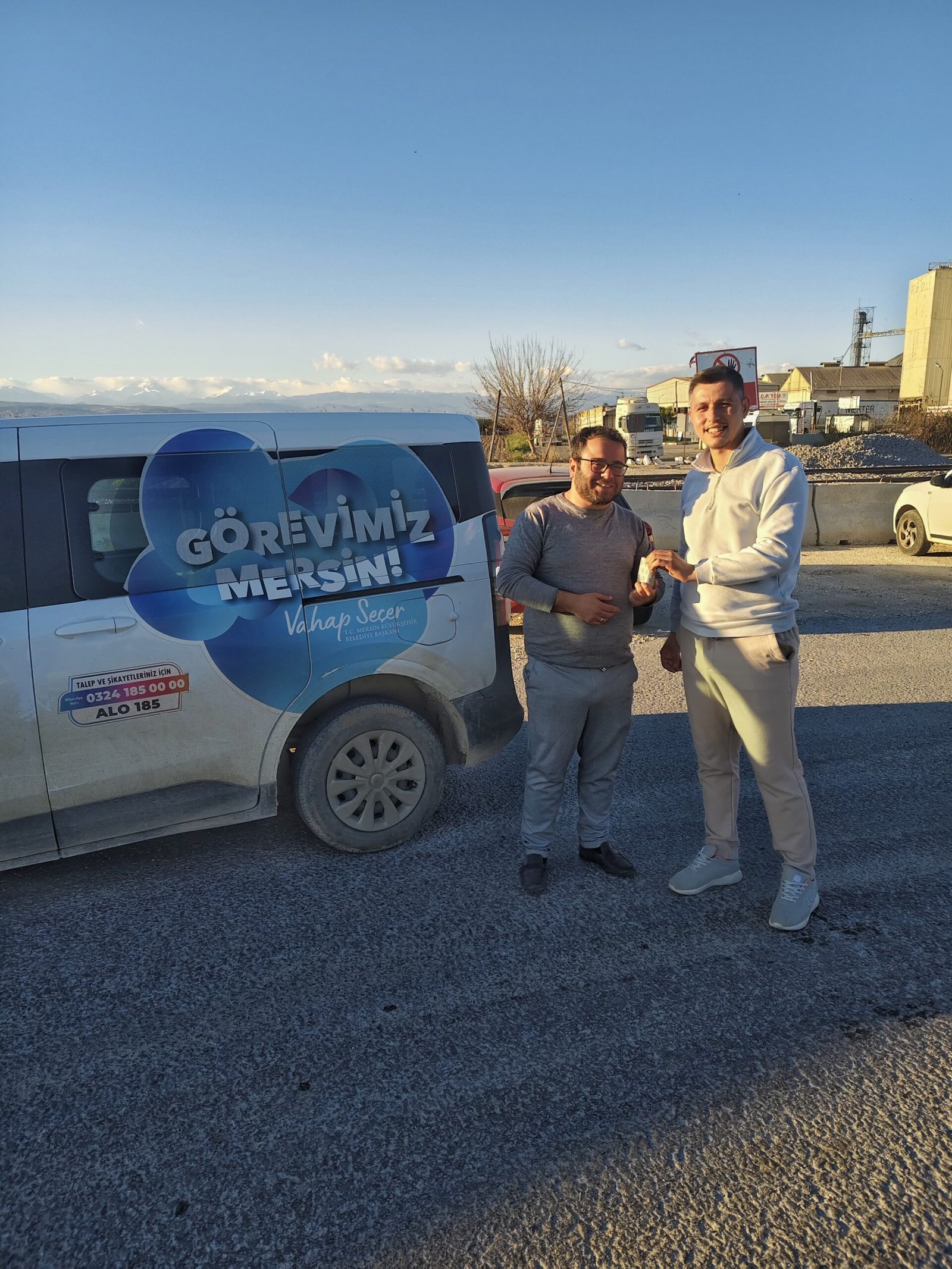 MERSİN BÜYÜKŞEHİR PERSONELİNDEN ÖRNEK DAVRANIŞ