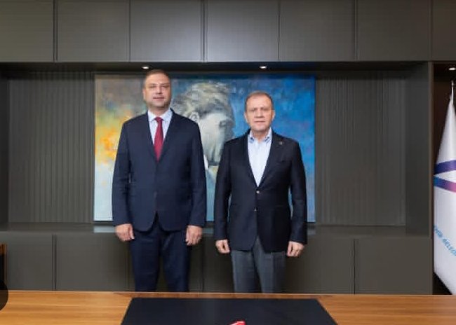 Yusuf Tıbık’tan Başkan Vahap Seçer’e Ziyaret