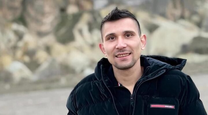 Tarsus’ta Genç Evinde Ölü Bulundu