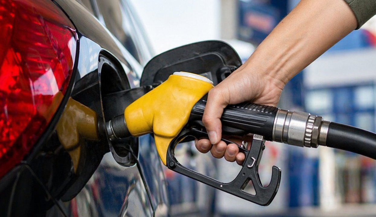Motorin ve benzine zam geldi