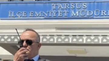 30 yıllık trafik polisinden duygulandıran veda