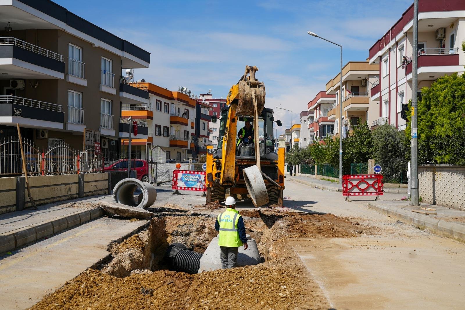 MESKİ ÇALIŞMALARIYLA KAVAKLI MAHALLESİ’NDE YAĞMURSUYU SORUNU TARİH OLDU